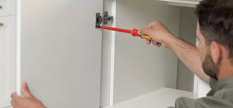 Screen Door Hinge Repair Puyallup